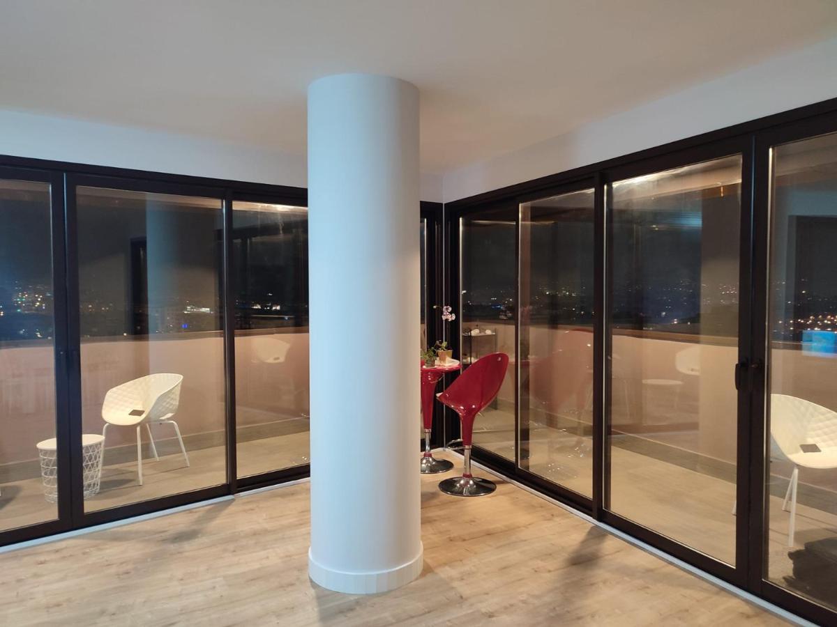 Apartamentum Espectacular Apartamento Con Increibles Vistas Lägenhet Málaga Exteriör bild